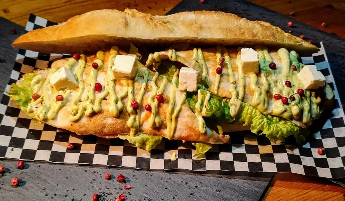 Bocadillo del bar Dos Caballos de Sangüesa (Navarra)